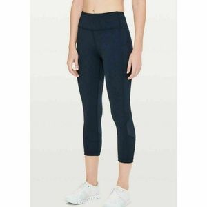 LULULEMON PACE RIVAL HIGH-RISE CROP 22", True Navy, Size 10